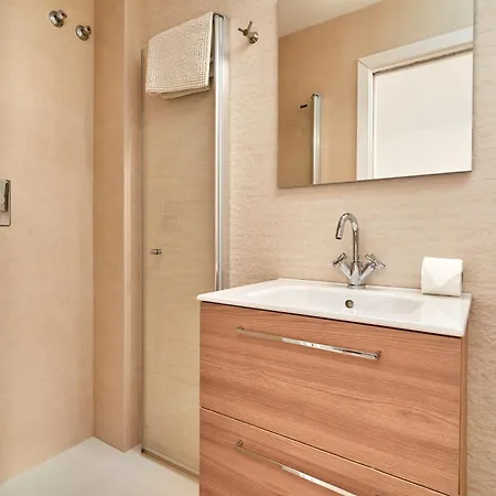 Luxury Penthouse * נרחה